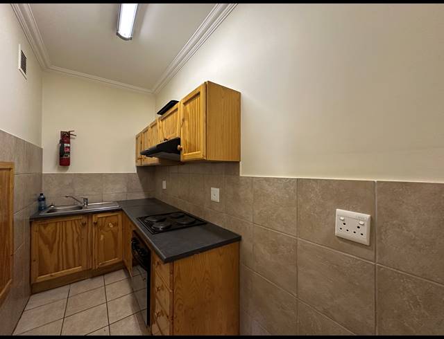 175M² OFFICE TO LET IN CENTURION CENTRAL